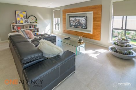 Property photo of 88 William Maker Drive Orange NSW 2800