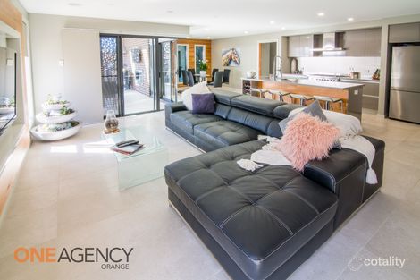 Property photo of 88 William Maker Drive Orange NSW 2800