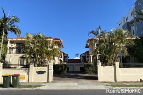Property photo of 1/12 Grosvenor Road Indooroopilly QLD 4068