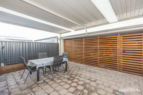 Property photo of 86 Strinesdale Boulevard Aveley WA 6069