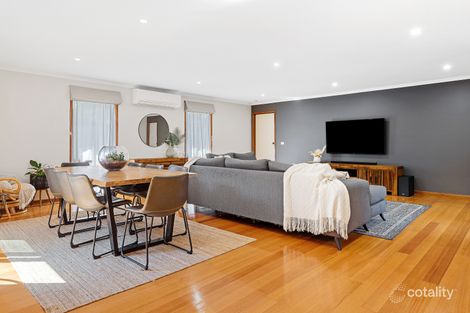 Property photo of 25 Moorhen Crescent Carrum Downs VIC 3201