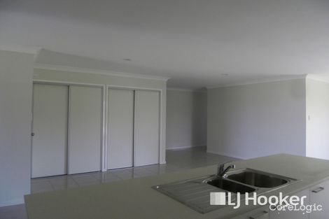 Property photo of 19 Lawson Crescent Laidley North QLD 4341