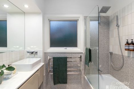 Property photo of 5 Donald Street Croydon VIC 3136