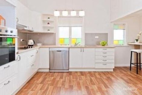 Property photo of 198 Cypress Street Urangan QLD 4655