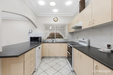 Property photo of 31 Goodacre Avenue Fairfield West NSW 2165