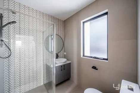 Property photo of 4A Eildon Avenue Manor Lakes VIC 3024