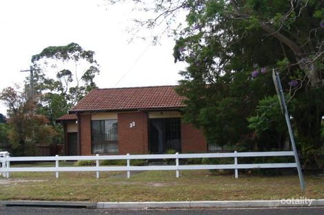 40 Edward St, Woy Woy, NSW 2256