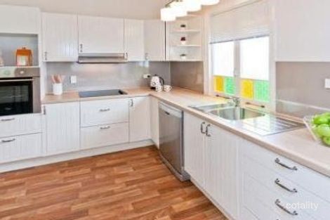 Property photo of 198 Cypress Street Urangan QLD 4655