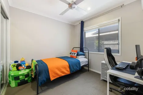 Property photo of 1 Petrus Place Sippy Downs QLD 4556