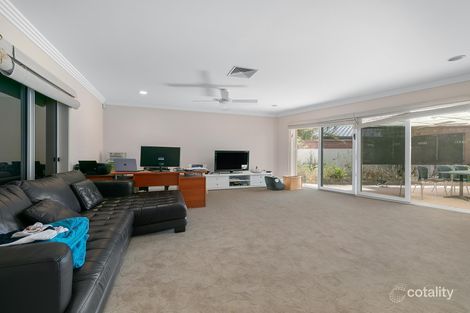 Property photo of 37 Charolais Crescent Benowa QLD 4217