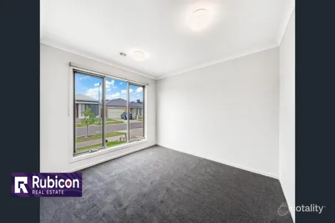 Property photo of 19 Princes Circuit Wallan VIC 3756
