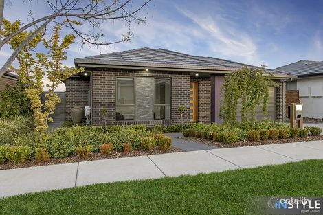 Property photo of 20 Greg Urwin Circuit Casey ACT 2913