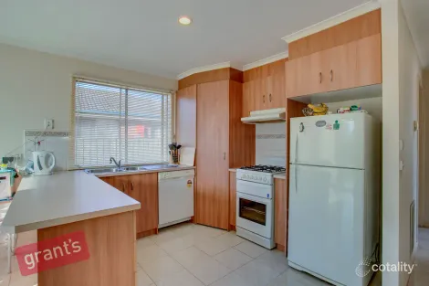 Property photo of 86 Harold Keys Drive Narre Warren South VIC 3805