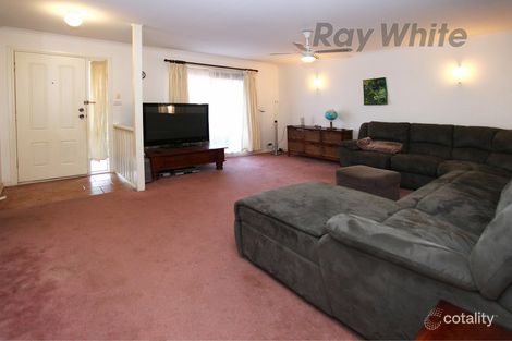 Property photo of 2 Clansman Close Hoppers Crossing VIC 3029
