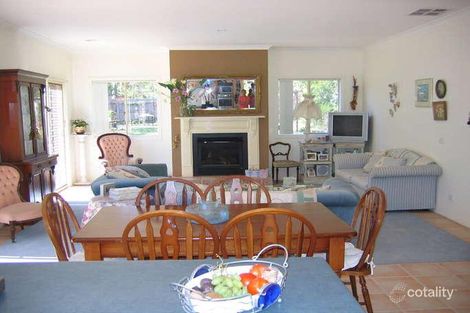 Property photo of 51 Roborough Avenue Mount Eliza VIC 3930