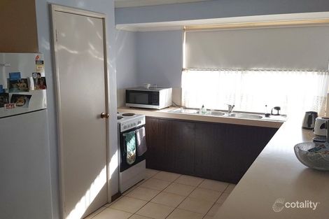 Property photo of 2/8 Kelly Place Beckenham WA 6107