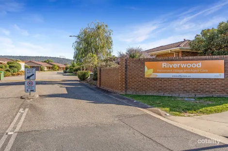 106 Willowglen Ct, West Albury, NSW 2640