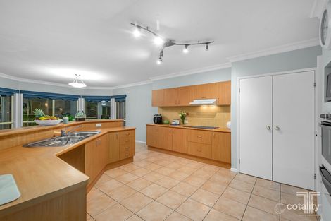 Property photo of 9 Marlborough Place Carindale QLD 4152