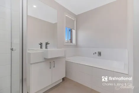 Property photo of 9 Lakeview Drive Moama NSW 2731