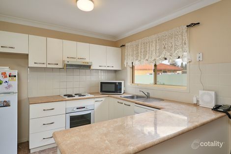 Property photo of 34 Girraween Mews Glenfield Park NSW 2650