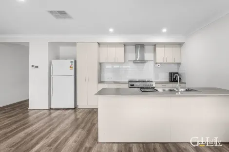 Property photo of 4 Treebeard Street Clyde VIC 3978