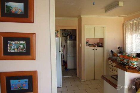 Property photo of 43 Cornwall Avenue Gorokan NSW 2263