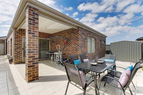 Property photo of 17 Millicent Drive Craigieburn VIC 3064