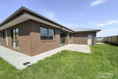 Property photo of 4 Evecta Street Drouin VIC 3818