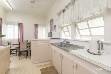 21 Jones St, Westcourt, QLD 4870