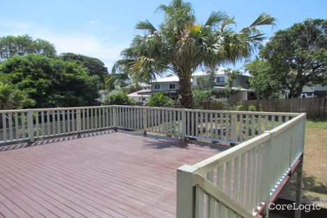 Property photo of 19 Roseberry Parade Wynnum West QLD 4178