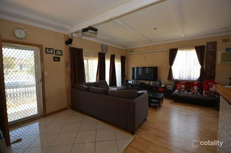 Property photo of 75 Shellharbour Road Warilla NSW 2528
