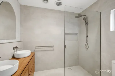 Property photo of 52 Willow Road Upper Ferntree Gully VIC 3156
