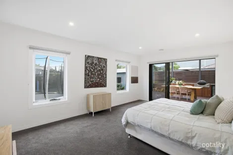 Property photo of 52 Willow Road Upper Ferntree Gully VIC 3156