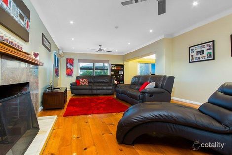 Property photo of 61 Halland Terrace Camp Hill QLD 4152