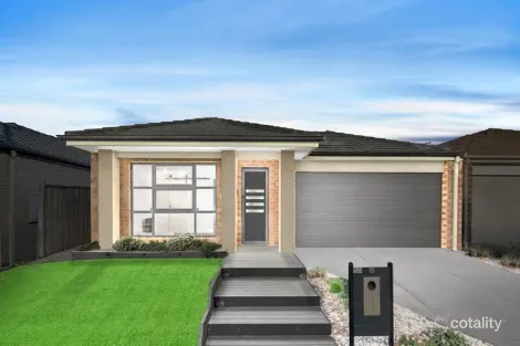 19 Lockheed Pde, Point Cook, VIC 3030