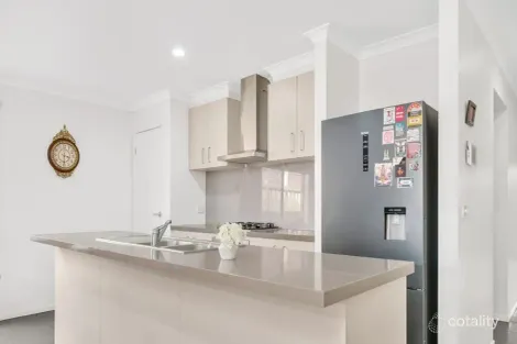 Property photo of 19 Lockheed Parade Point Cook VIC 3030