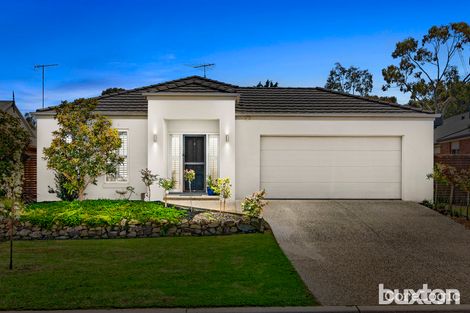 Property photo of 2 Haigh Court Highton VIC 3216