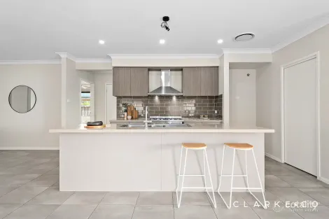 Property photo of 37 Tarragon Way Chisholm NSW 2322