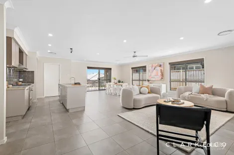 Property photo of 37 Tarragon Way Chisholm NSW 2322