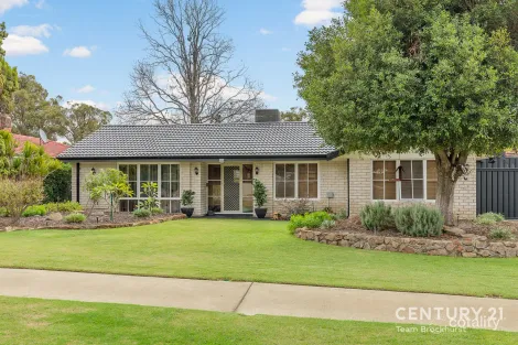 Property photo of 33 Sutherland Drive Thornlie WA 6108