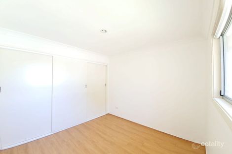 Property photo of 4 Minda Place Whalan NSW 2770