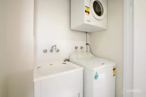 Property photo of 8/58 Glenlyon Street Gladstone Central QLD 4680