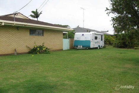 Property photo of 17 Araluen Avenue Palm Beach QLD 4221