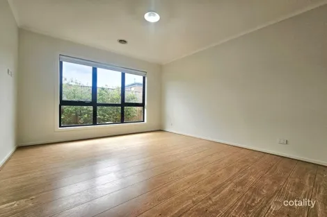 Property photo of 14 Cogar Drive Werribee VIC 3030