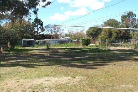 Property photo of 5 York Street Oakey QLD 4401