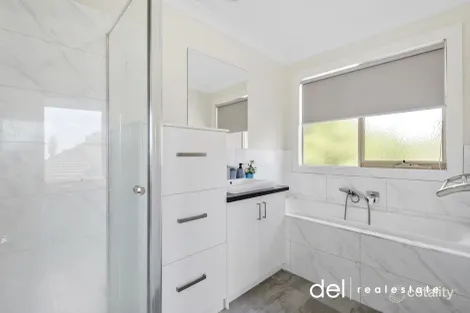 Property photo of 2/14 Roberta Street Dandenong VIC 3175
