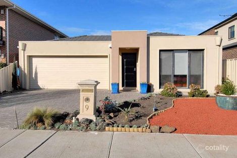 9 Pawleena Cct, Cairnlea, VIC 3023