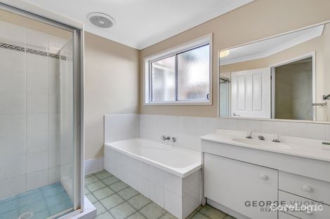 Property photo of 24 Mawson Place Forest Lake QLD 4078