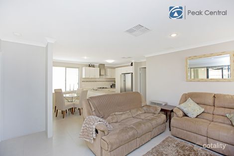 Property photo of 8 Magnet Close Lake Coogee WA 6166