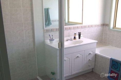 Property photo of 4 Brush Box Place Hamlyn Terrace NSW 2259